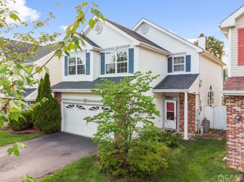 67 Glen Oaks Ct, Old Bridge, NJ 08857-3554