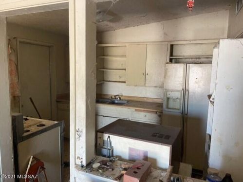 1856 Olsen Ave, Tucson, AZ 85713-3849