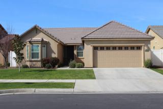 501 Jewel Flower St, Bakersfield, CA 93314-9871
