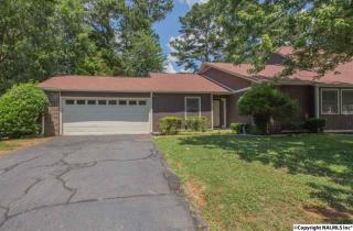 301 Autumn Ln, Madison, AL 35758-1949