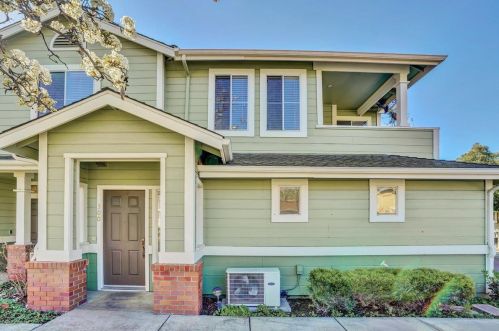 300 Araglin Ct, San Jose, CA 95136-3907