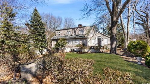 180 Oak Dr, Baiting Hollow, NY 11933-1104