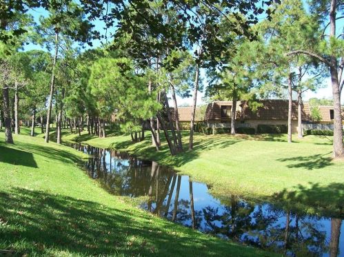 5316 Bamboo Ct, Orlando, FL 32811-6733