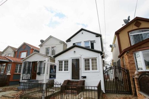 11122 114th St, Jamaica, NY 11420-1111