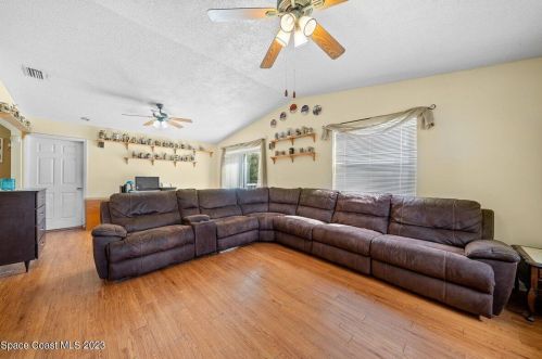 5627 Ada St, Cocoa FL 32927-2247 exterior