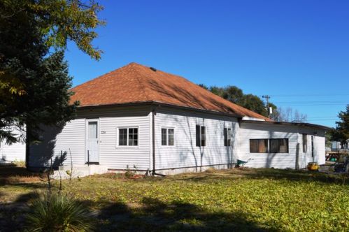 1214 P St, Northport, NE 69336-2510