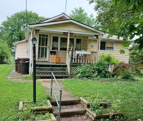 7332 Harding Ave, Cincinnati, OH 45231-4223