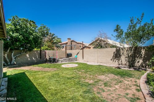 1434 Spur Ave, Gilbert AZ  85296-1946 exterior