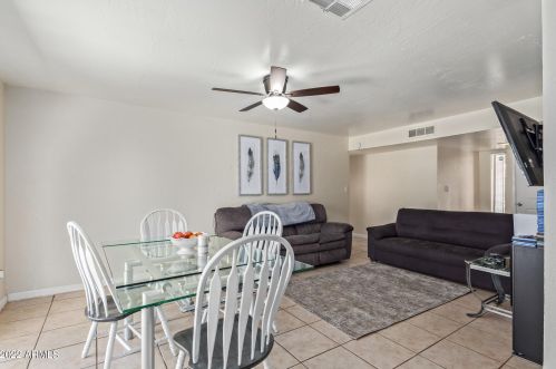 3068 89 Dr, Phoenix AZ 85037-1171 exterior