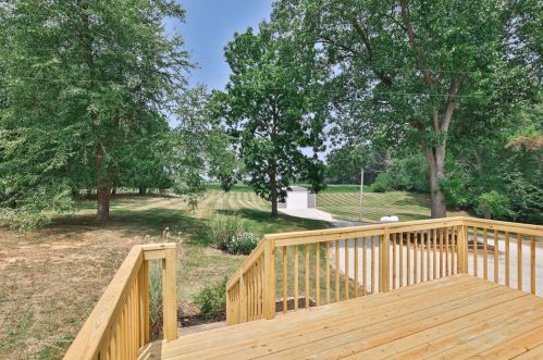 1001 Bay Rd, West Harrison IN  47060-9652 exterior