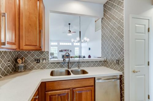 708 Terrace Hill Trl, Milford OH  45150-5827 exterior