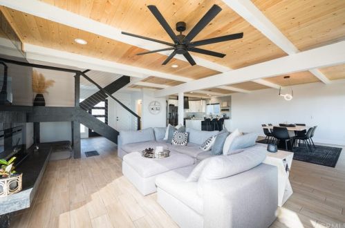 981 Bakersfield St, Pismo Beach CA  93449-2403 exterior