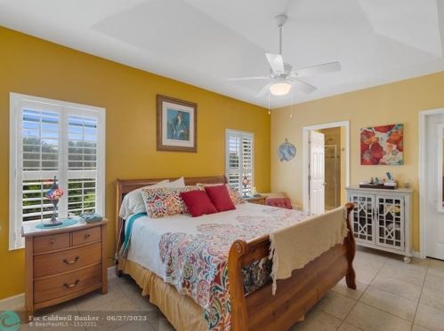 1745 Berkshire Cir, Vero Beach FL 32968-6715 exterior