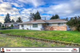 9028 Sheridan Ave, Tacoma, WA 98444-4342