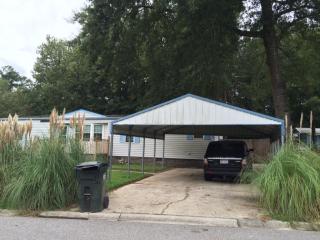 300 Grapevine Rd, Summerville SC  29483-3404 exterior