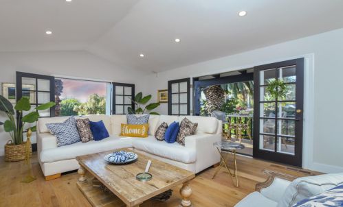 560 Apple Grove Cir, Santa Barbara CA  93105-4086 exterior