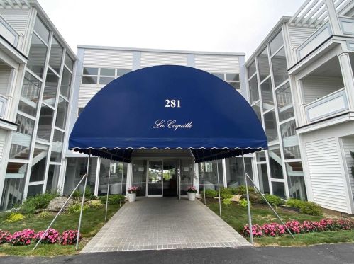 281 Dune Rd, West Hampton Beach, NY 11978-2925
