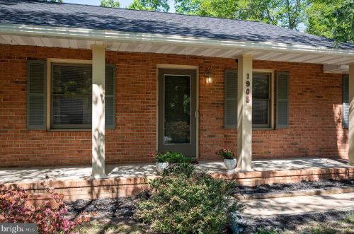 1905 Coleman Ln, Fredericksburg, VA 22407-1315