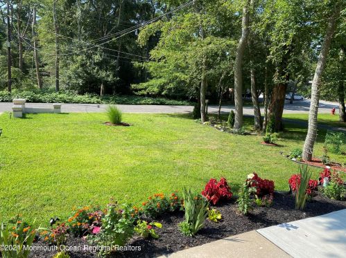 515 Laurel St, Berkeley Township NJ  08721-2619 exterior