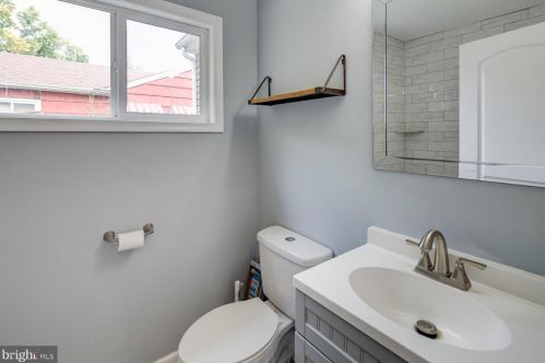 511 Columbia Ave, Dover DE  19904-2916 exterior