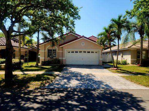 17610 4th Ct, Hollywood, FL 33029-4014