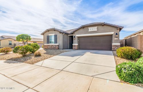 11818 162nd Ln, Sun City, AZ 85379-1190