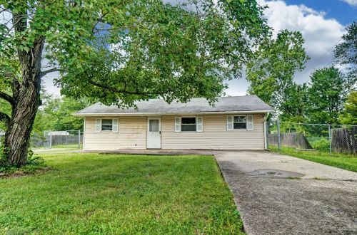 4241 Roselawn Ave, Stonelick, OH 45103-3223