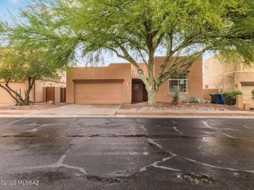 3766 Camino Leamaria, Tucson, AZ 85716-0801