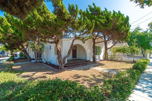 1384 Orange Ave, Long Beach, CA 90813-2282