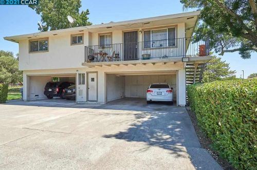 1970 Peabody Rd, Vacaville CA 95687-6233 exterior