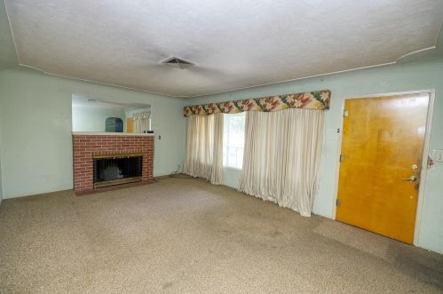 142 Raylow Ave, Manteca CA  95336-4821 exterior