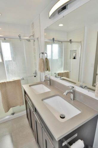 3143 Logan St, Englewood CO 80113-6843 exterior