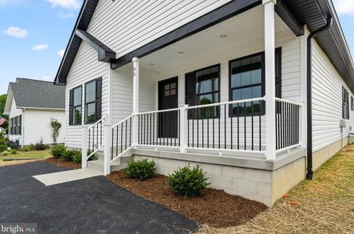 95 Cople Dr, Montross, VA 22520-4155