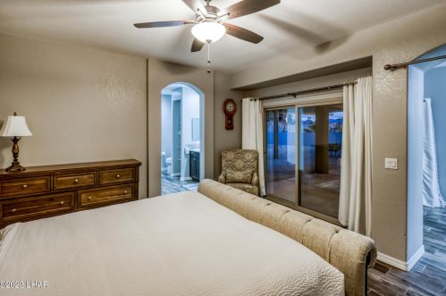 160 Cypress Dr, Lake Havasu City AZ  86403-6813 exterior