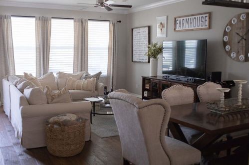1134 Sweet Hill Dr, Jupiter FL  33458-8438 exterior