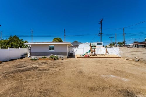 419 Union Pl, Brea CA  92821-5424 exterior