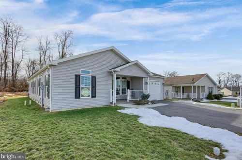 5 Laurie Dr, Lees Cross Roads PA  17257-8150 exterior