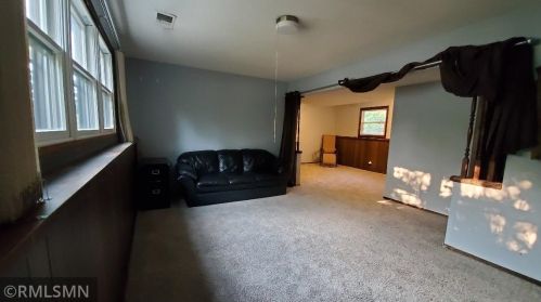 3808 Douglas Dr, Minneapolis MN  55422-1933 exterior