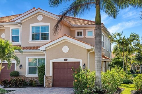 28021 Sosta Ln, Bonita Springs, FL 34135-8044