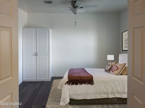 718 8th St, Tucson AZ  85719-5307 exterior