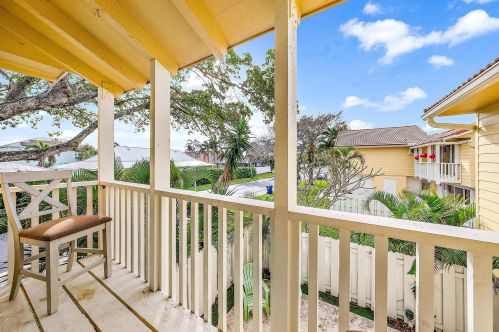 258 Seabreeze Cir, Jupiter FL  33477-6416 exterior