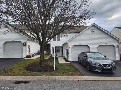 636 Mallard Dr, Etters PA  17319-8837 exterior