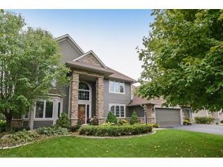 3351 Charleston Dr, Saint Paul, MN 55129-4923