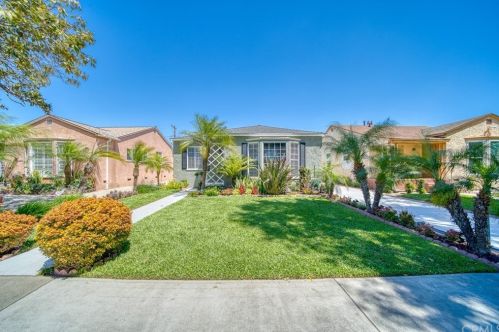 2446 Hayes Ave, Long Beach, CA 90810-3234