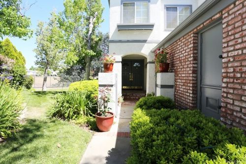 24512 Windsor Dr, Santa Clarita, CA 91355-4438