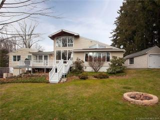 49 Woodruff St, Litchfield, CT 06759-3515