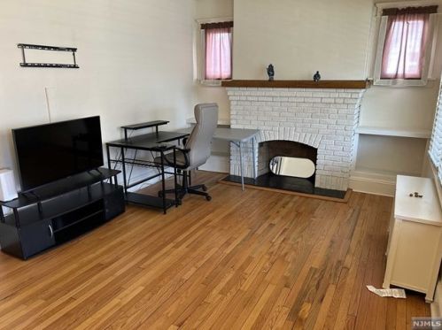 12 Wagner Pl, Paterson NJ  07506-1319 exterior