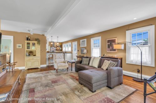 50 Ocean Ave, Monmouth Hills NJ  07732-1410 exterior