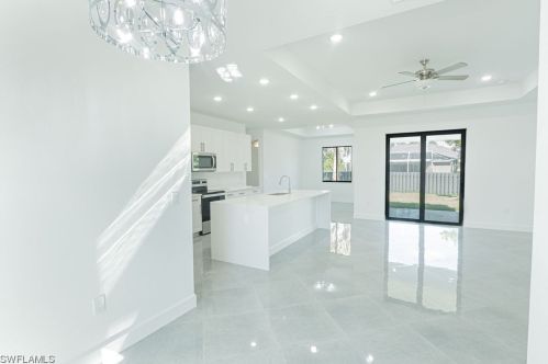 4125 19th Pl, Cape Coral FL  33904-8037 exterior