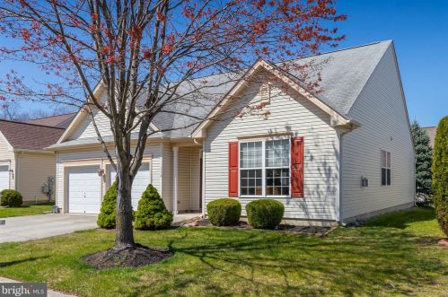 116 Norwood Way, West Deptford, NJ 08096-5151